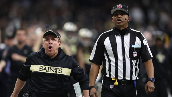 How much do NFL refs make?