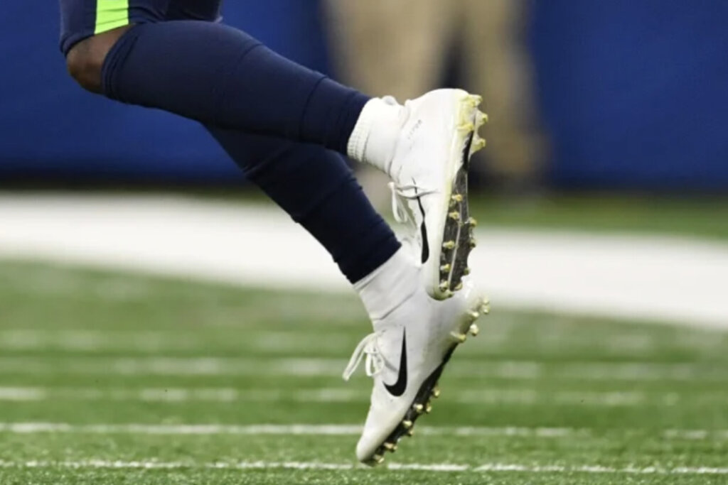 best football cleats for speed