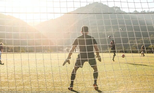 How to Curve a Soccer Ball A Complete Guide in step by Step