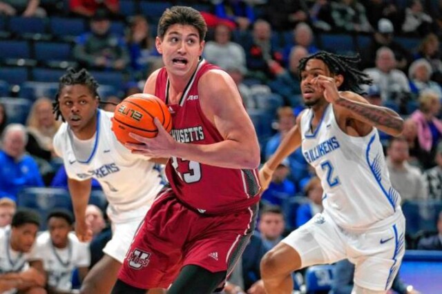 Josh Cohen has decided to join Arkansas, moving on from UMass
