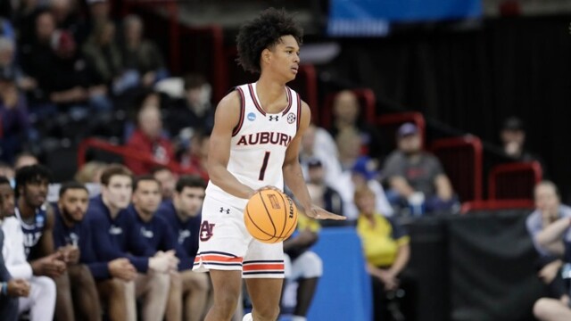 Aden Holloway has decided to join Alabama following his time at Auburn