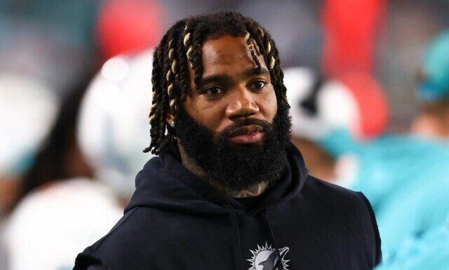 Ex-Dolphins CB Xavien Howard Accused of Sexual Misconduct, Sent Explicit Content to Ex's Son