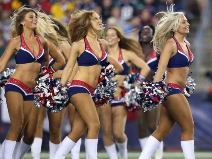 How Much Do NBA Cheerleaders Make?