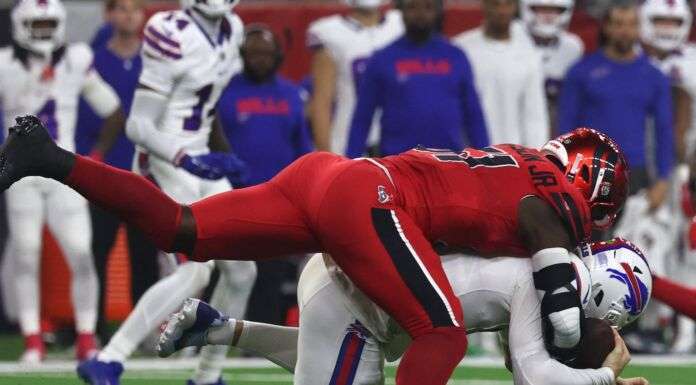 Josh Allen’s Scary Shoulder Injury Leaves Bills Fans Holding Their Breath