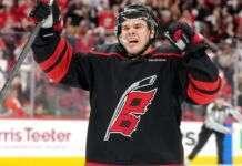 Stankoven's NHL Fight Debut Steals Show