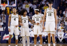 Michigan Claims No. 1 Spot in AP Top 25 as Arizona’s Undefeated Reign Ends Michigan Claims No. 1 Spot in AP Top 25 as Arizona’s Undefeated Reign Ends