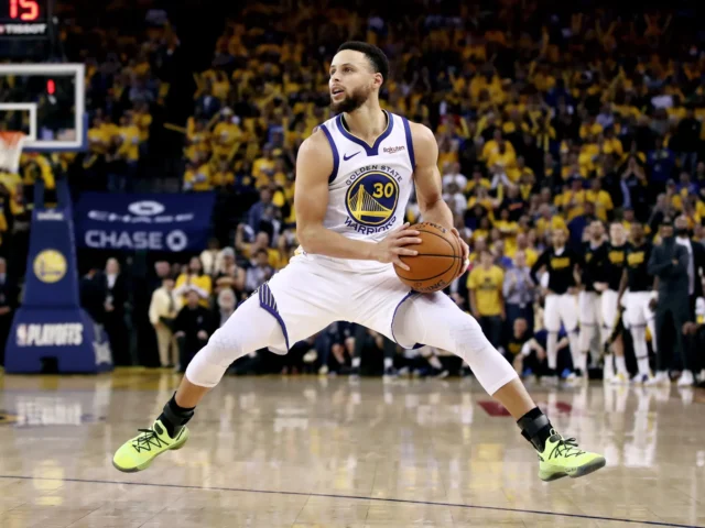 Stephen Curry Highest Paid NBA Player